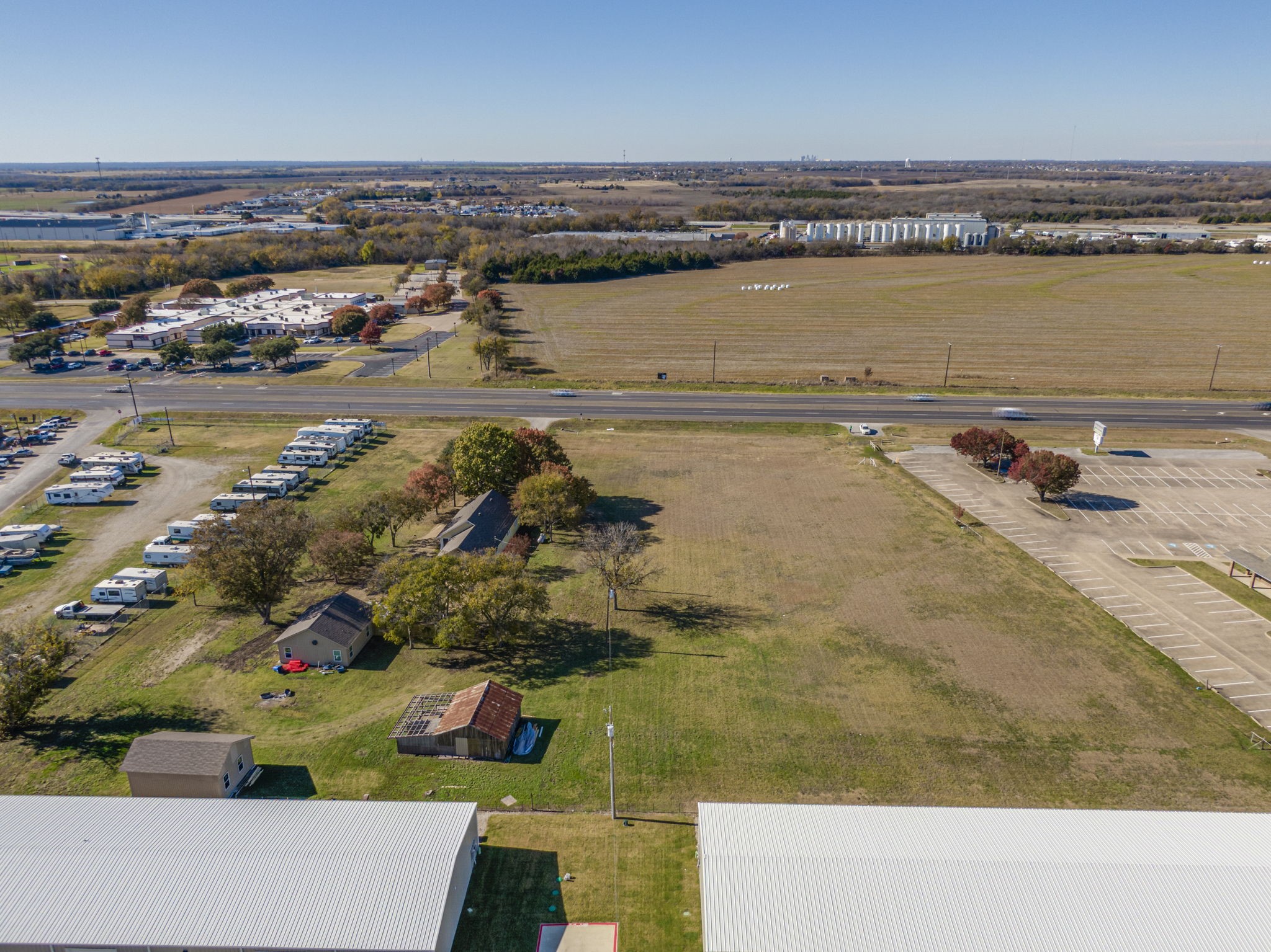 3304 N Highway 77 Waxahachie TX 75165