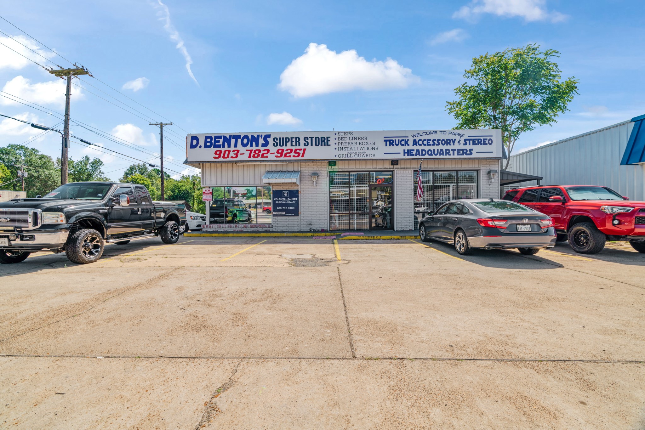 1626 Lamar Avenue Paris TX 75460