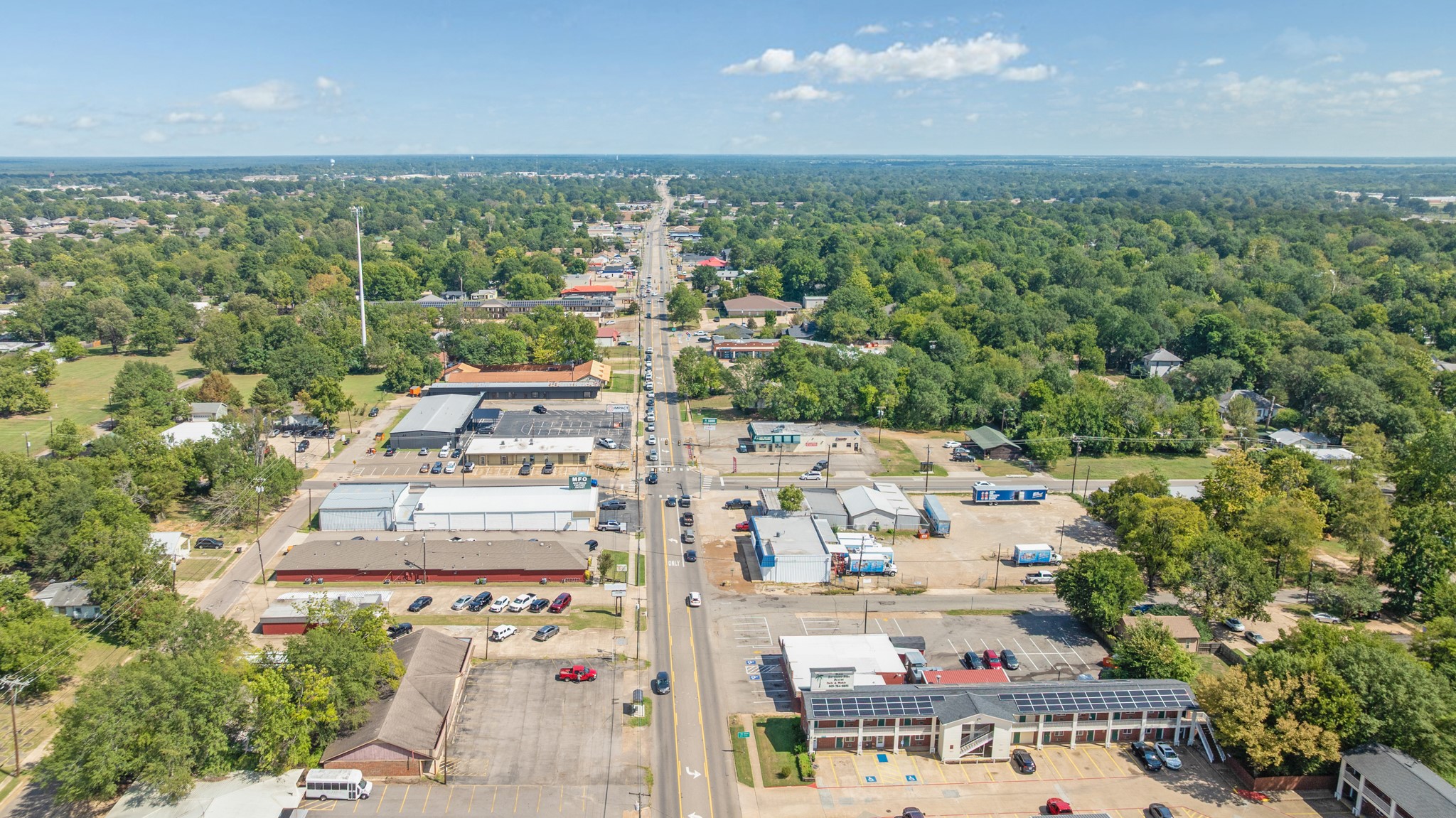 1626 Lamar Avenue Paris TX 75460