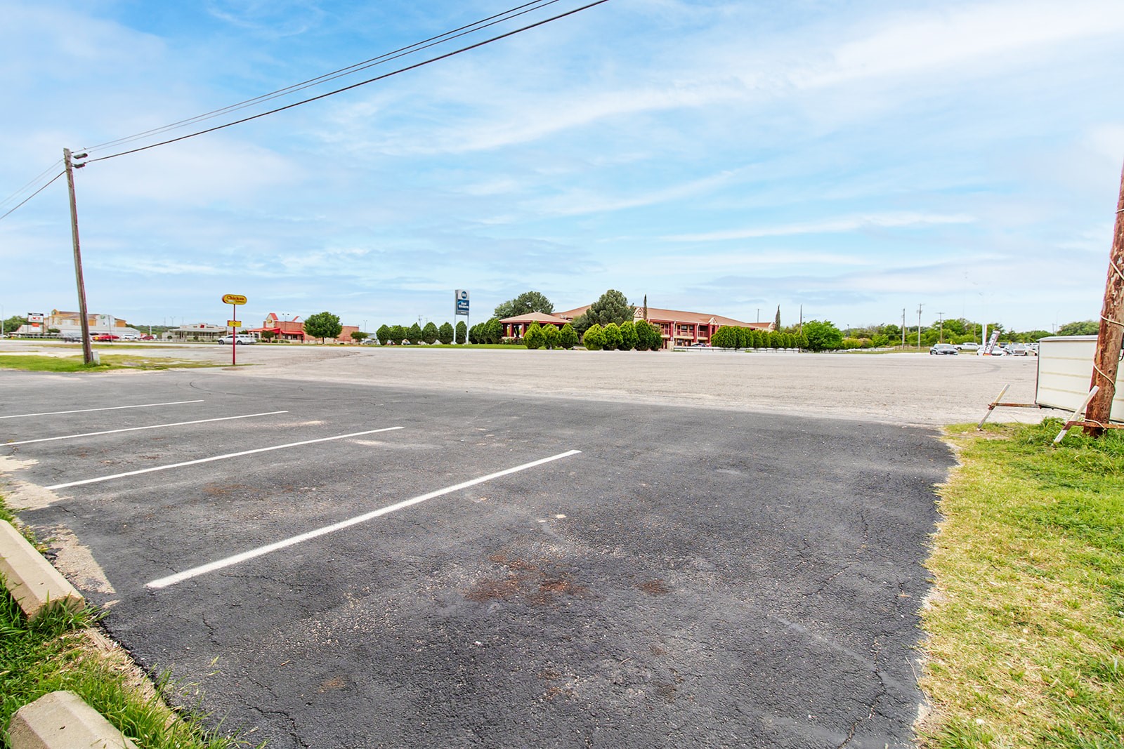 2105 S Bridge Street Brady TX 76825