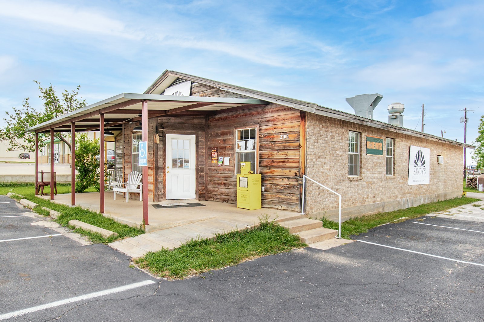 2105 S Bridge Street Brady TX 76825