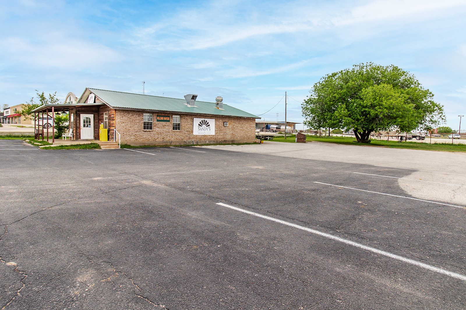 2105 S Bridge Street Brady TX 76825