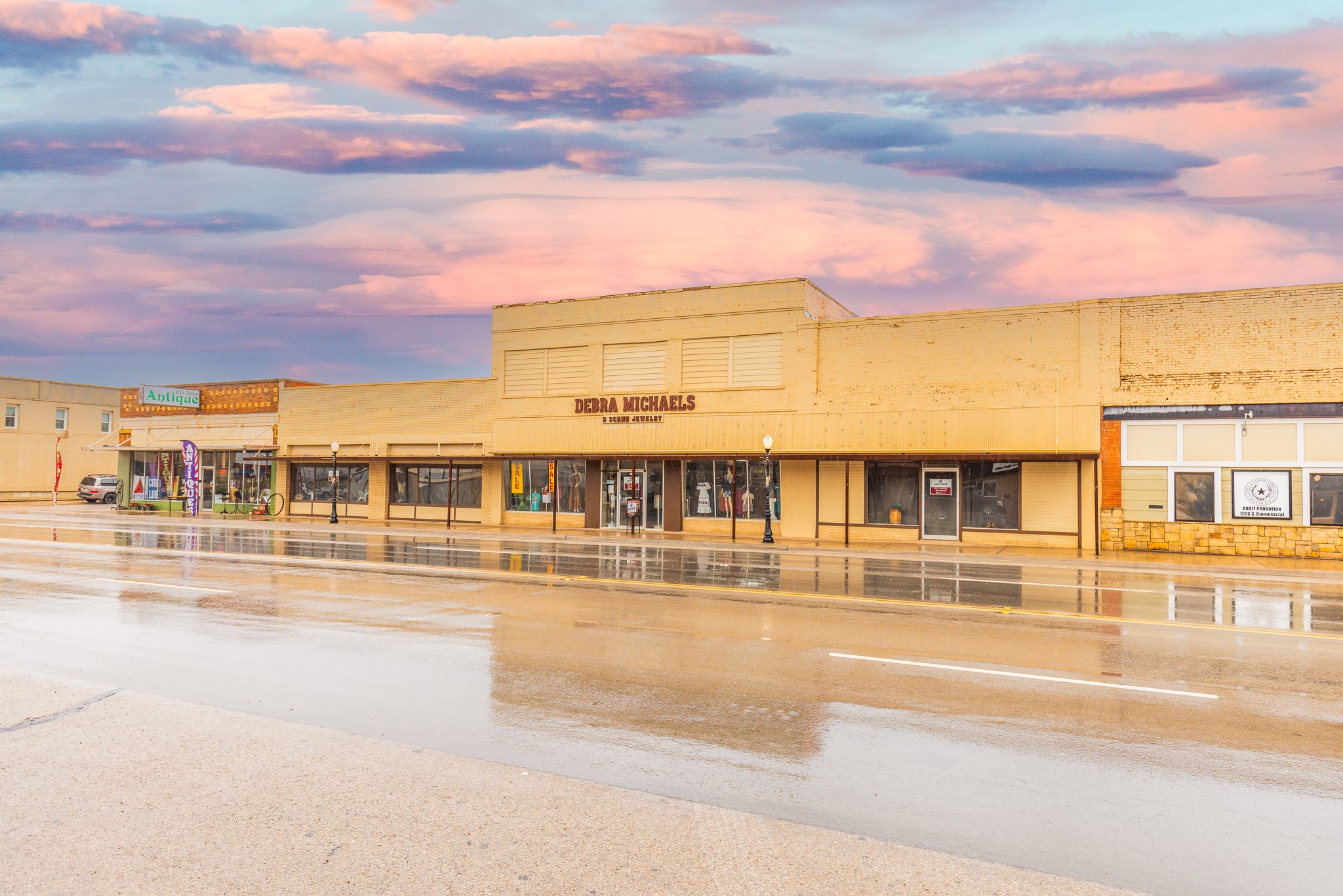 1242 Commercial Avenue Anson TX 79501