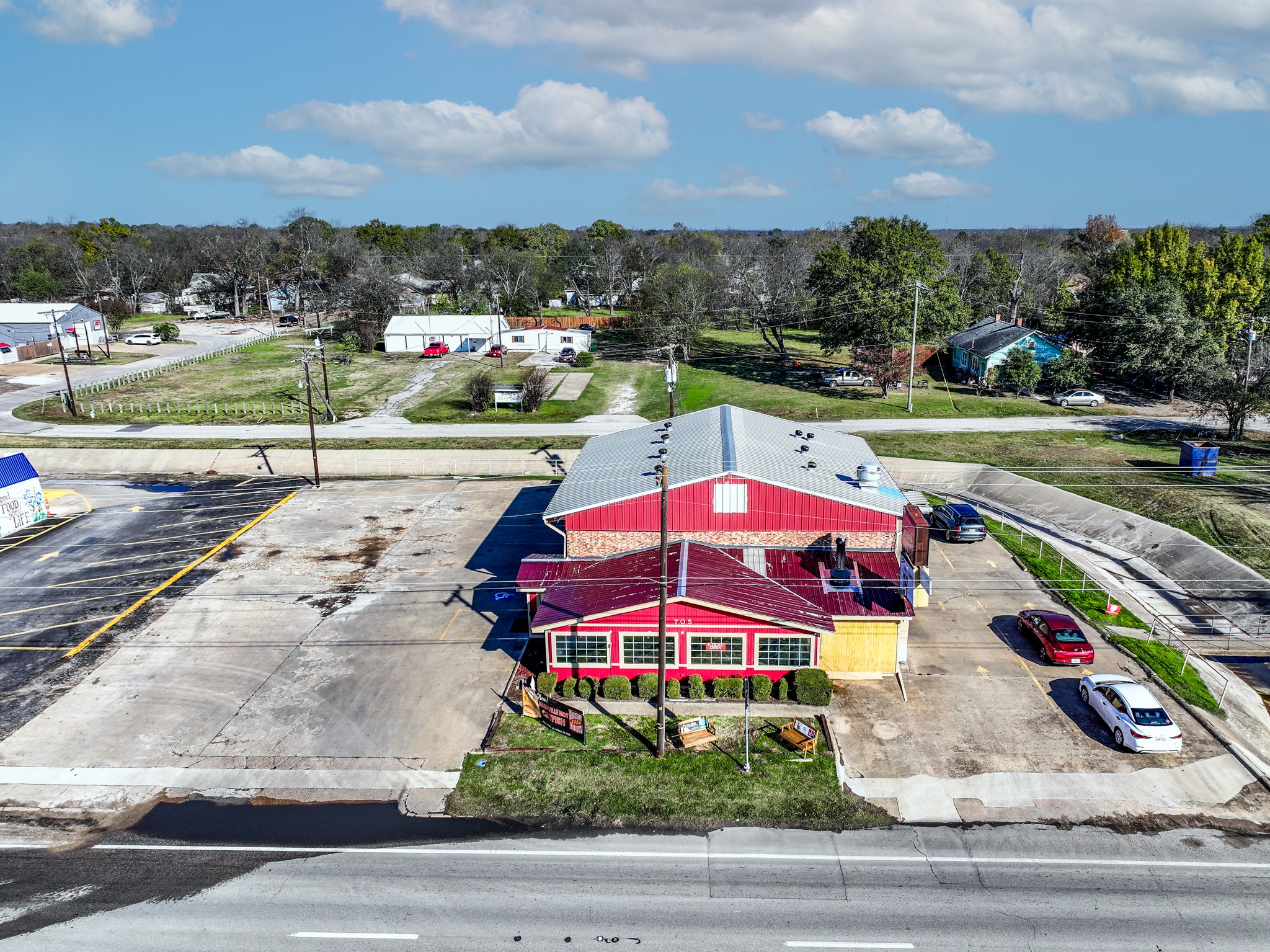 705 E Moore Avenue Terrell TX 75160