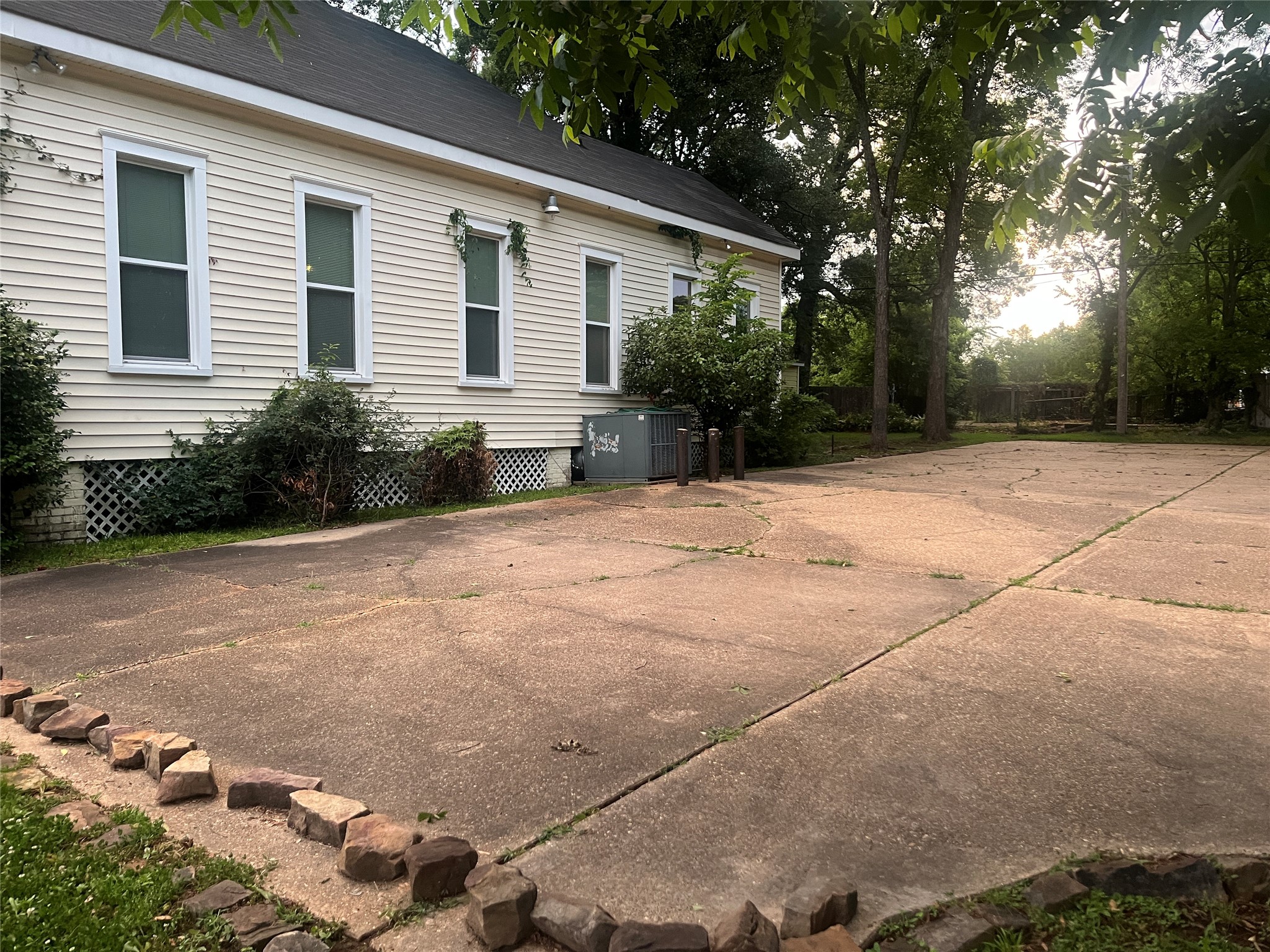 616 And 612 Jordan Street Shreveport LA 71101