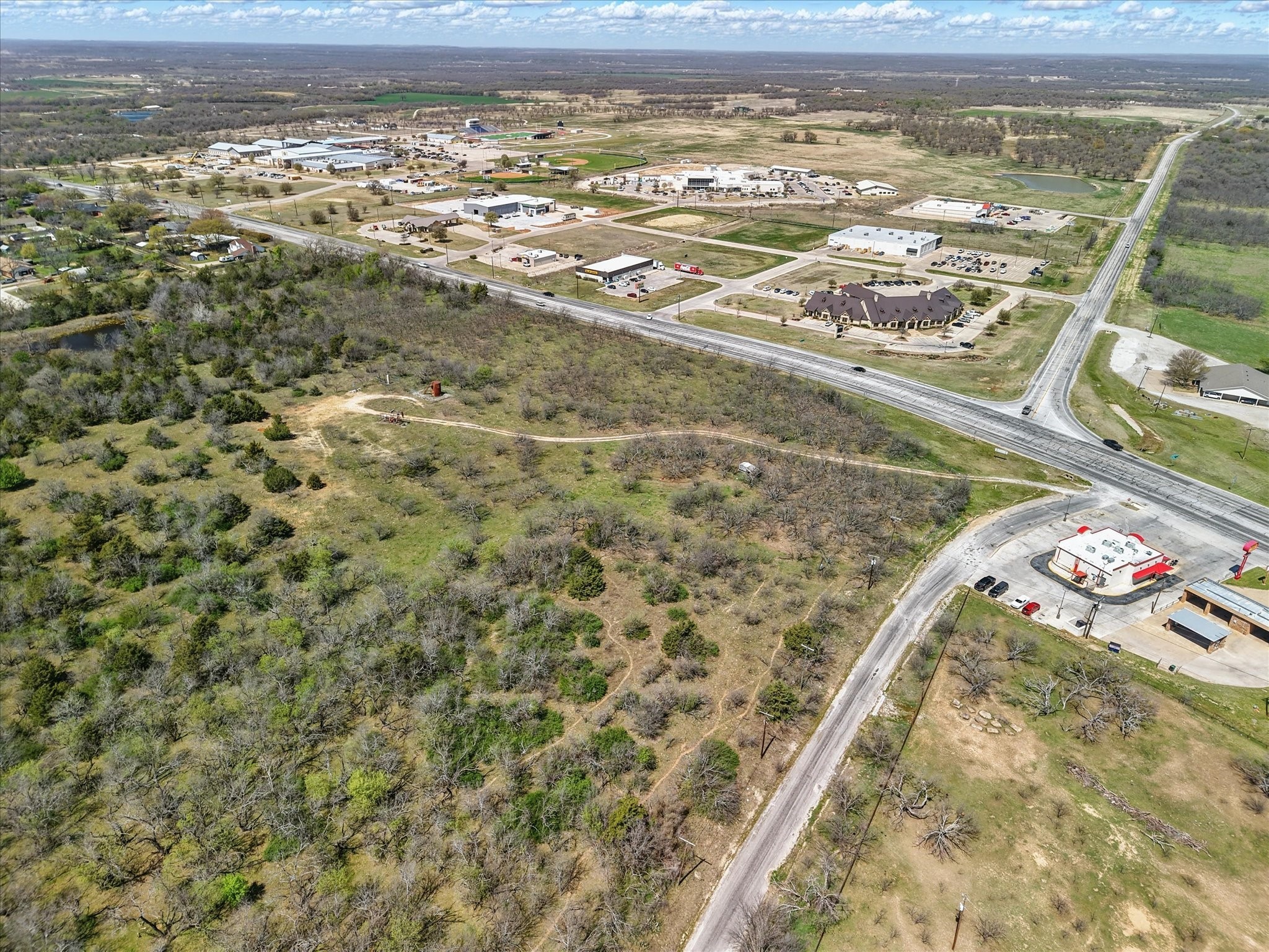 000 N Main Street Jacksboro TX 76458