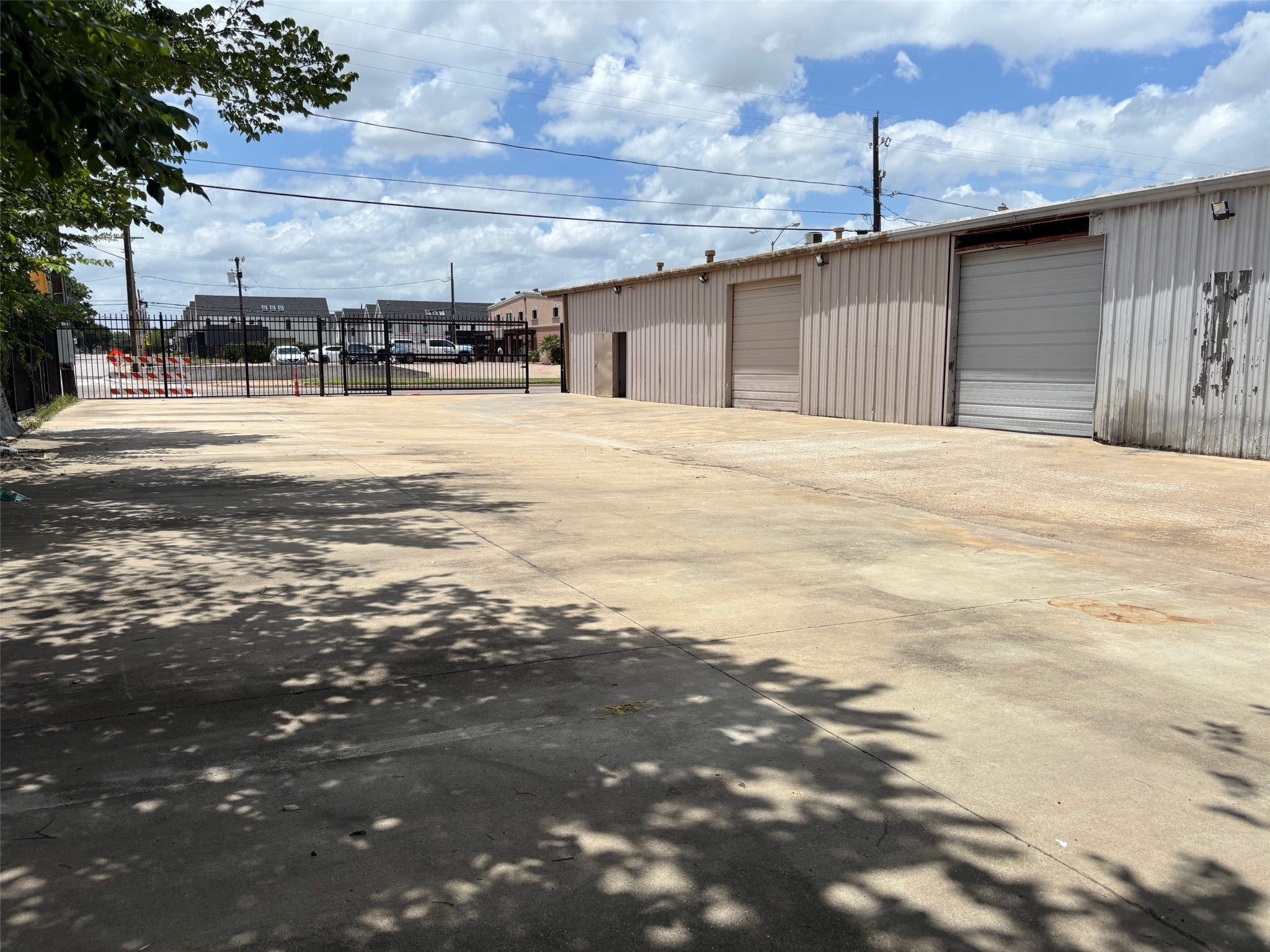 3306 Sylvan Avenue Dallas TX 75212