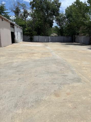 3306 Sylvan Avenue Dallas TX 75212