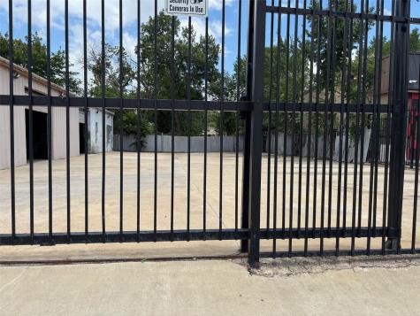3306 Sylvan Avenue Dallas TX 75212