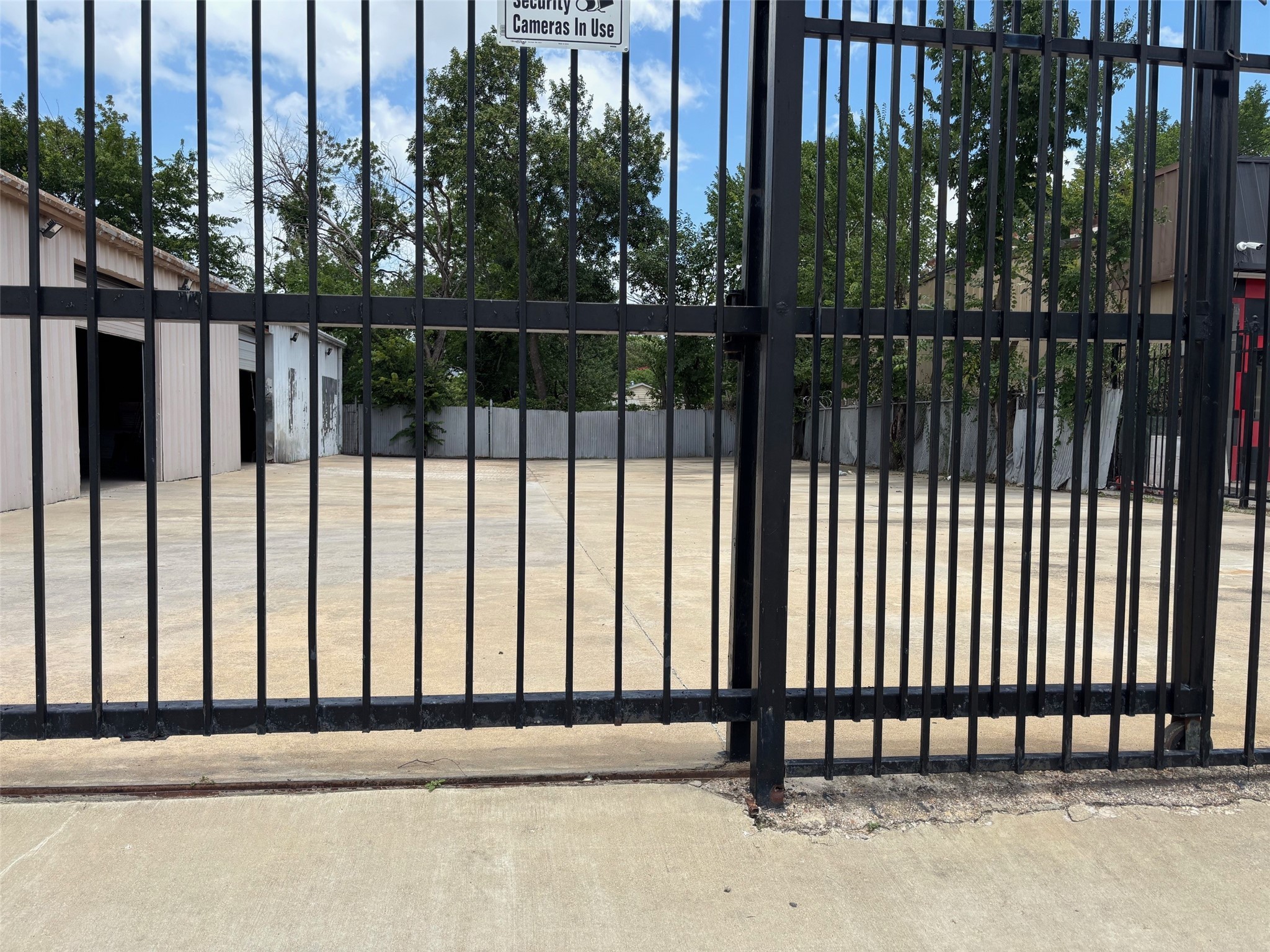 3306 Sylvan Avenue Dallas TX 75212