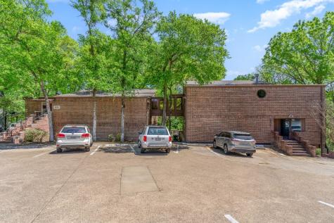8828 Greenville Avenue Dallas TX 75243