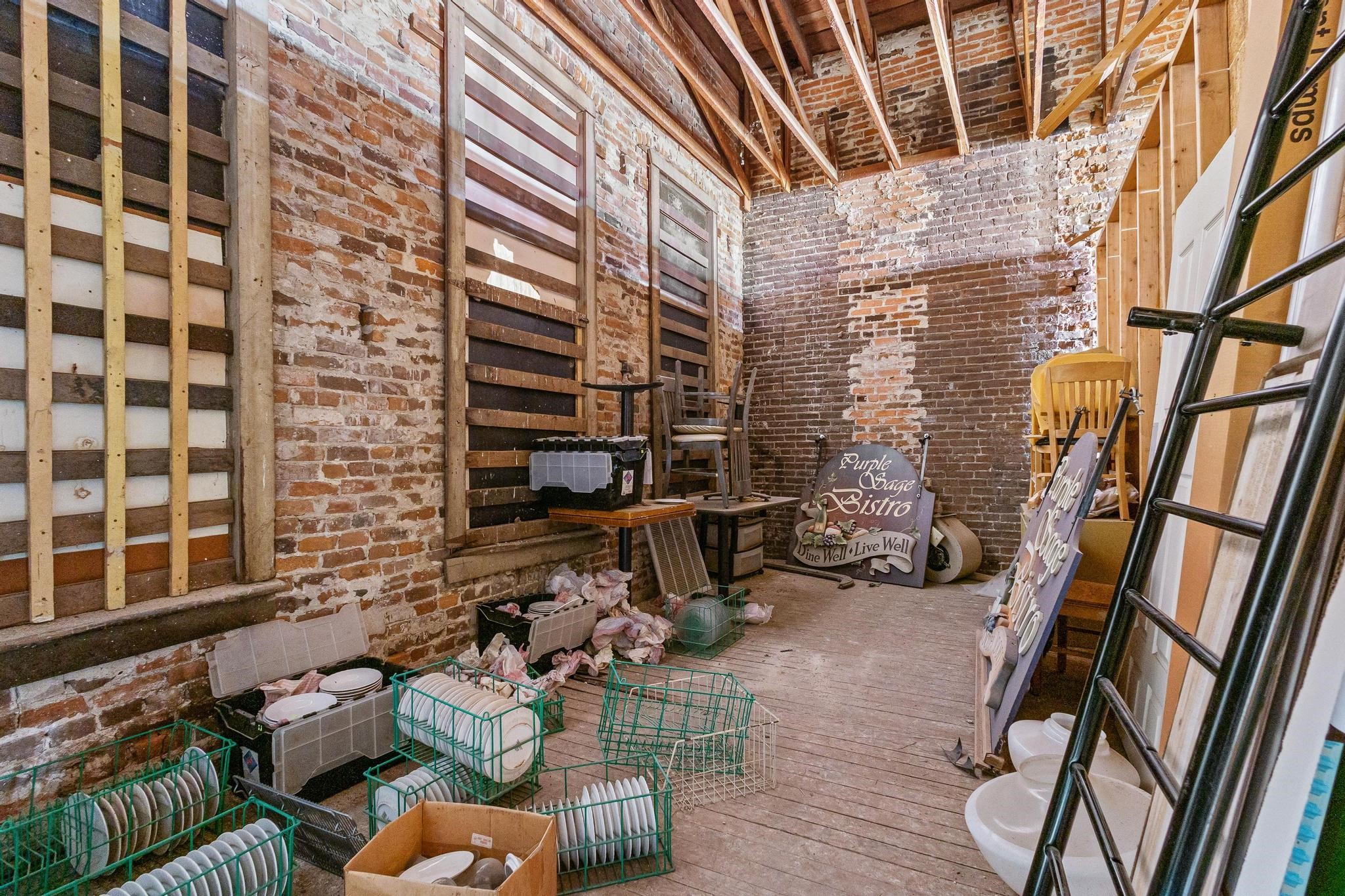 316 N Main Street Bonham TX 75418
