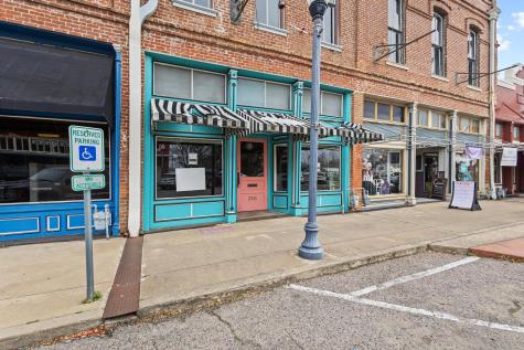 316 N Main Street Bonham TX 75418