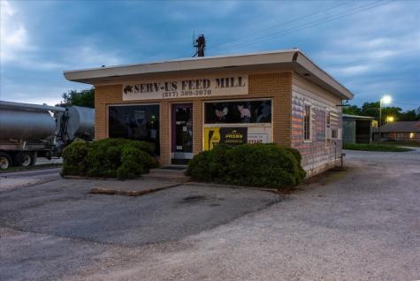 201 W Godley Avenue Godley TX 76044
