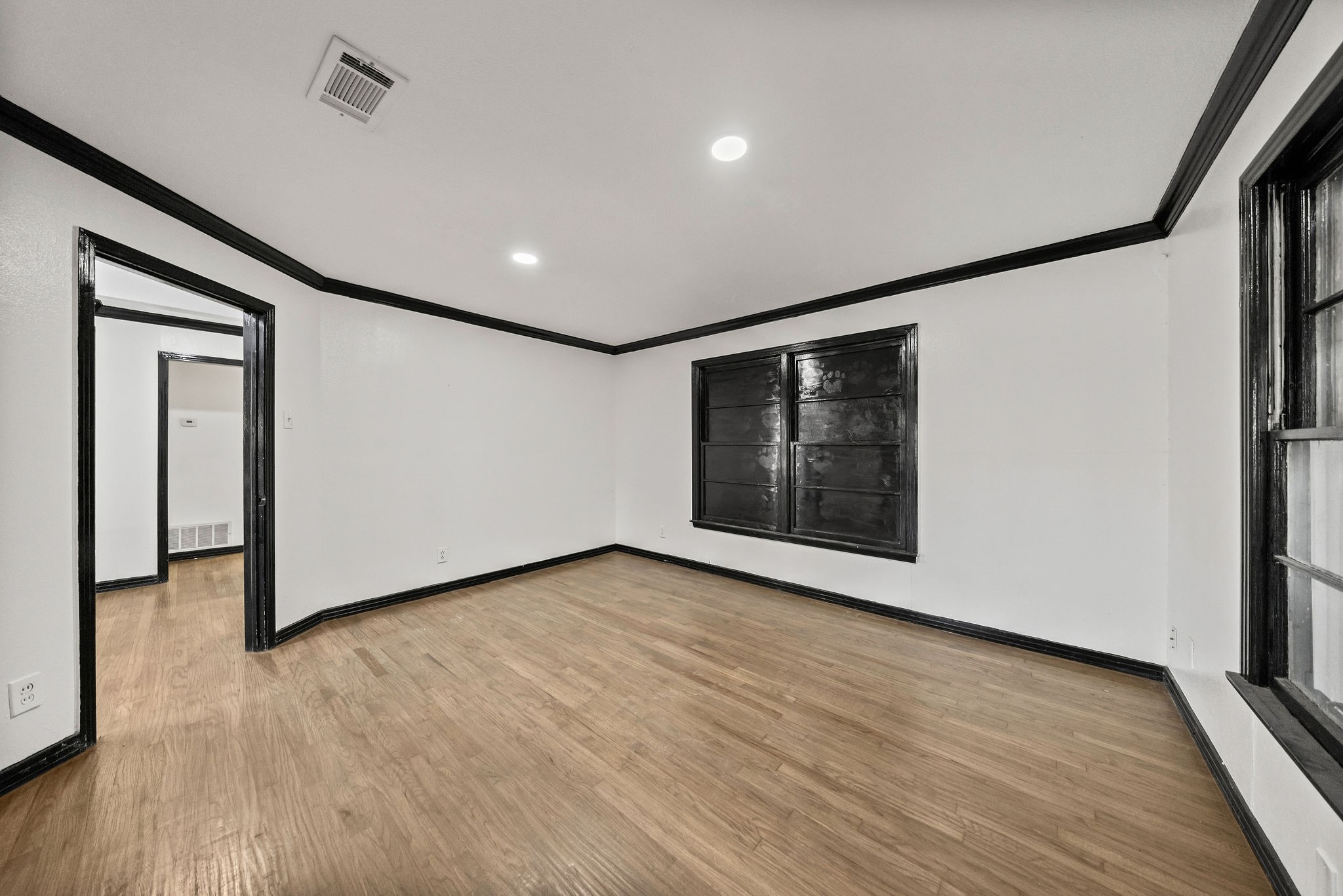 7240 Glenview Drive Richland Hills TX 76180