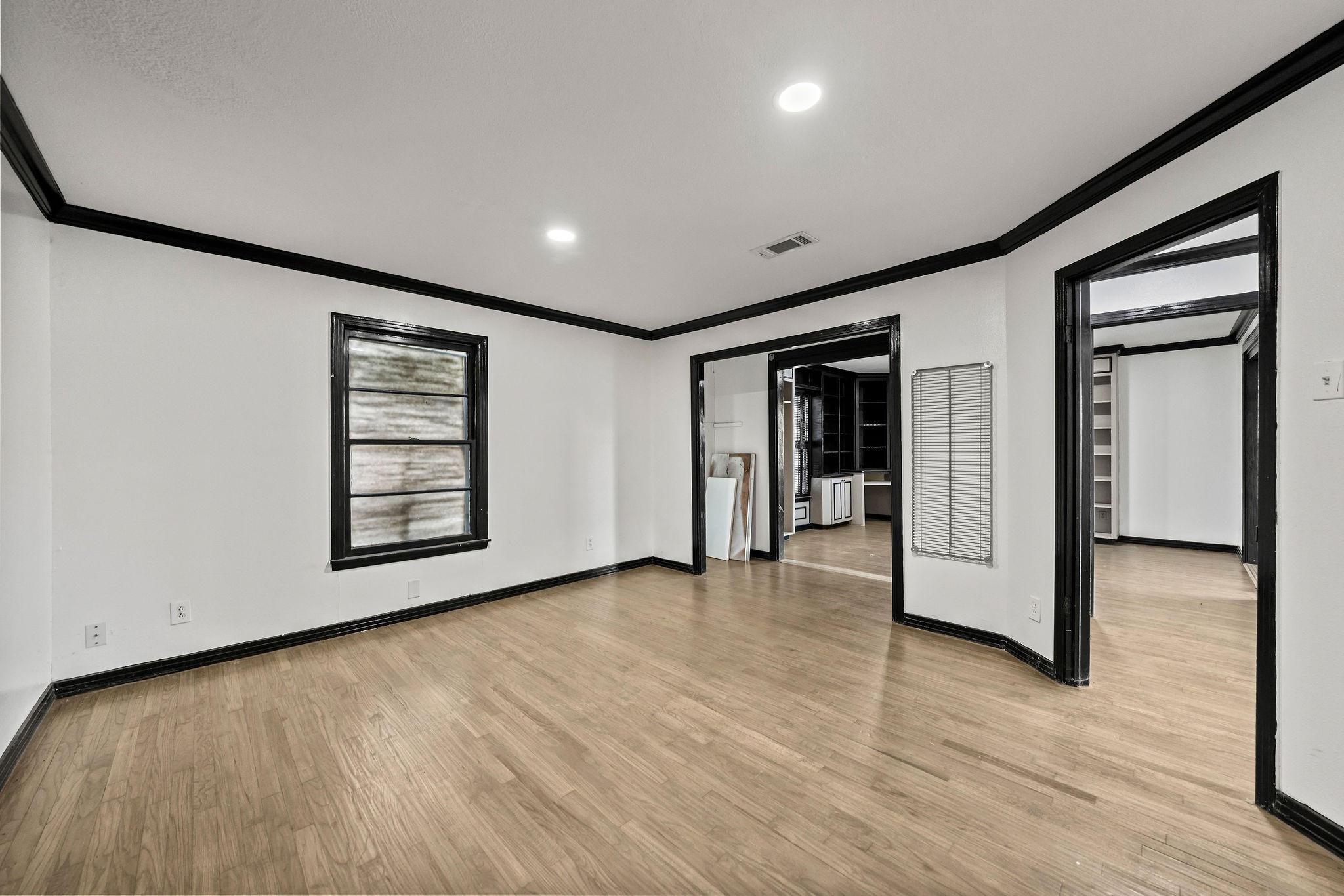 7240 Glenview Drive Richland Hills TX 76180