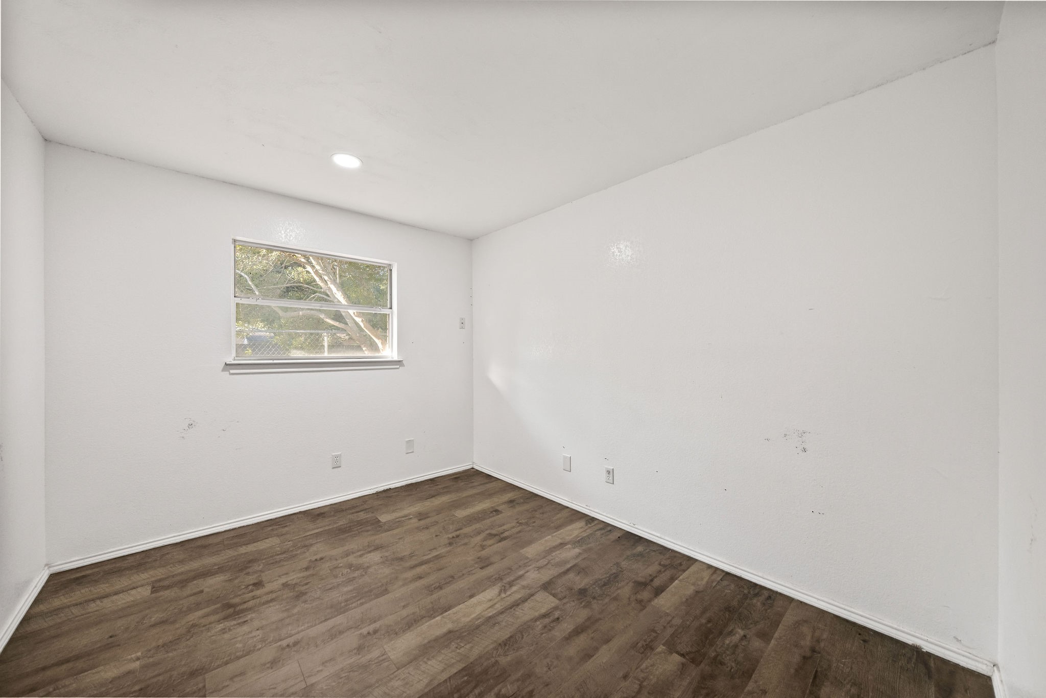 7240 Glenview Drive Richland Hills TX 76180