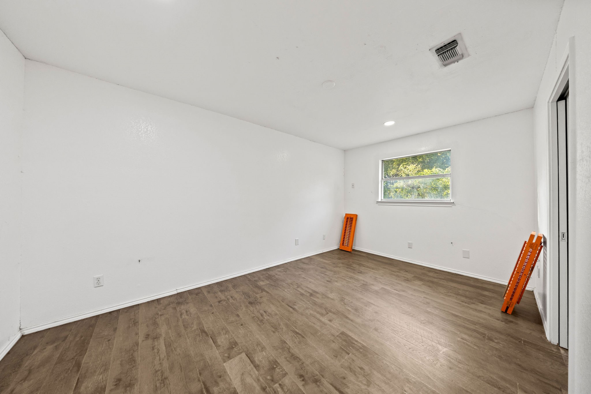 7240 Glenview Drive Richland Hills TX 76180