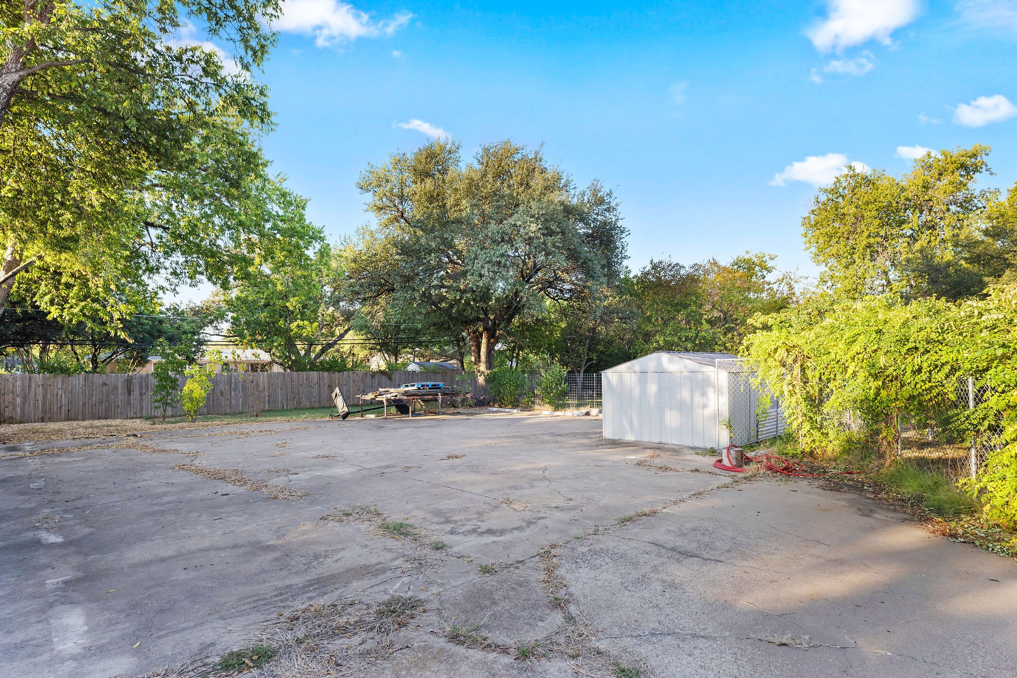 7240 Glenview Drive Richland Hills TX 76180