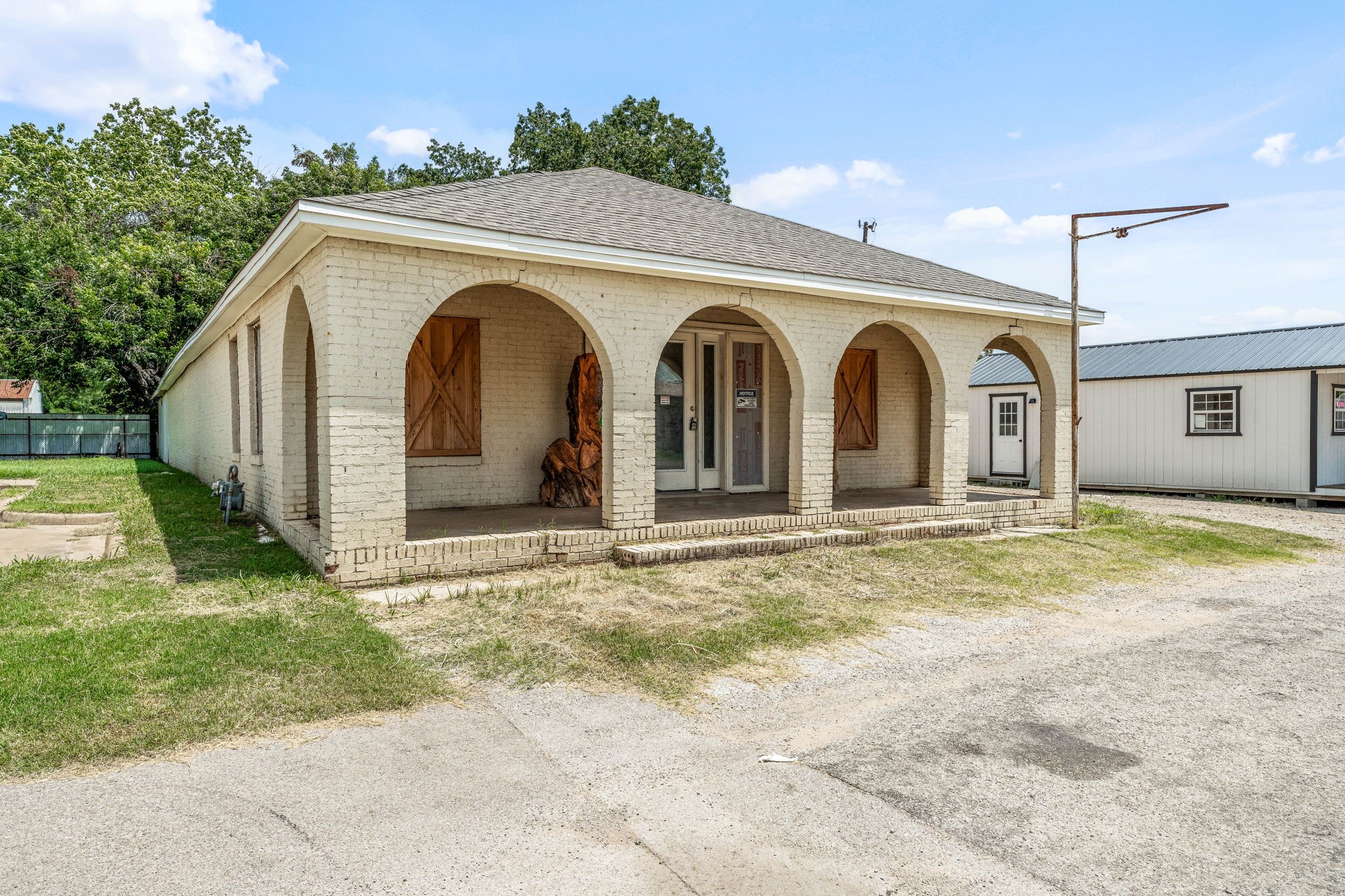104 W Lipan Drive Lipan TX 76462
