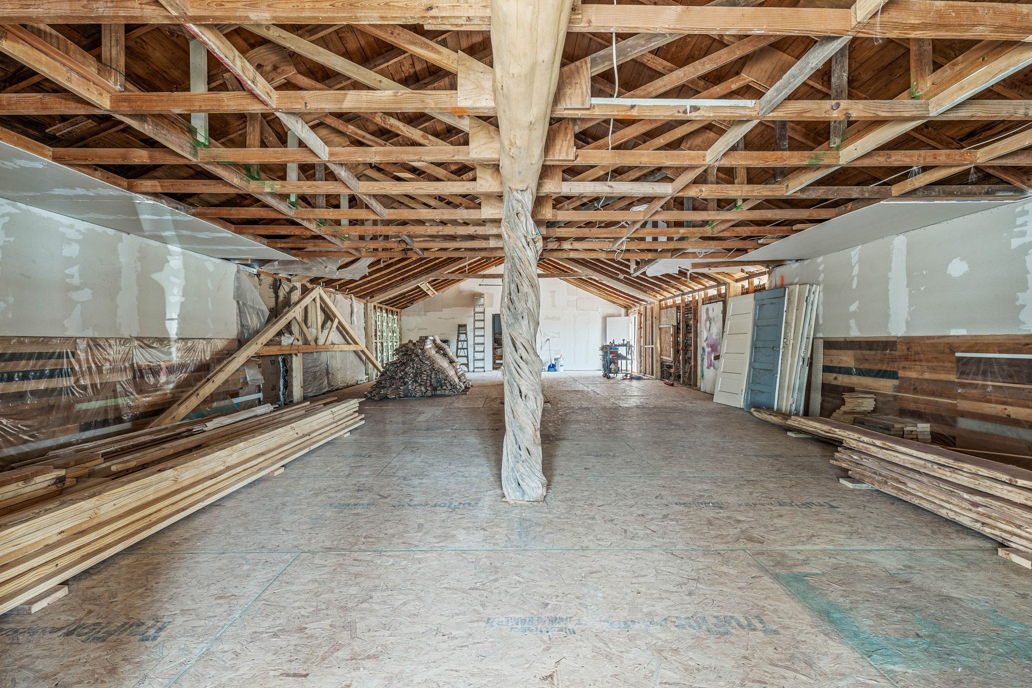 104 W Lipan Drive Lipan TX 76462