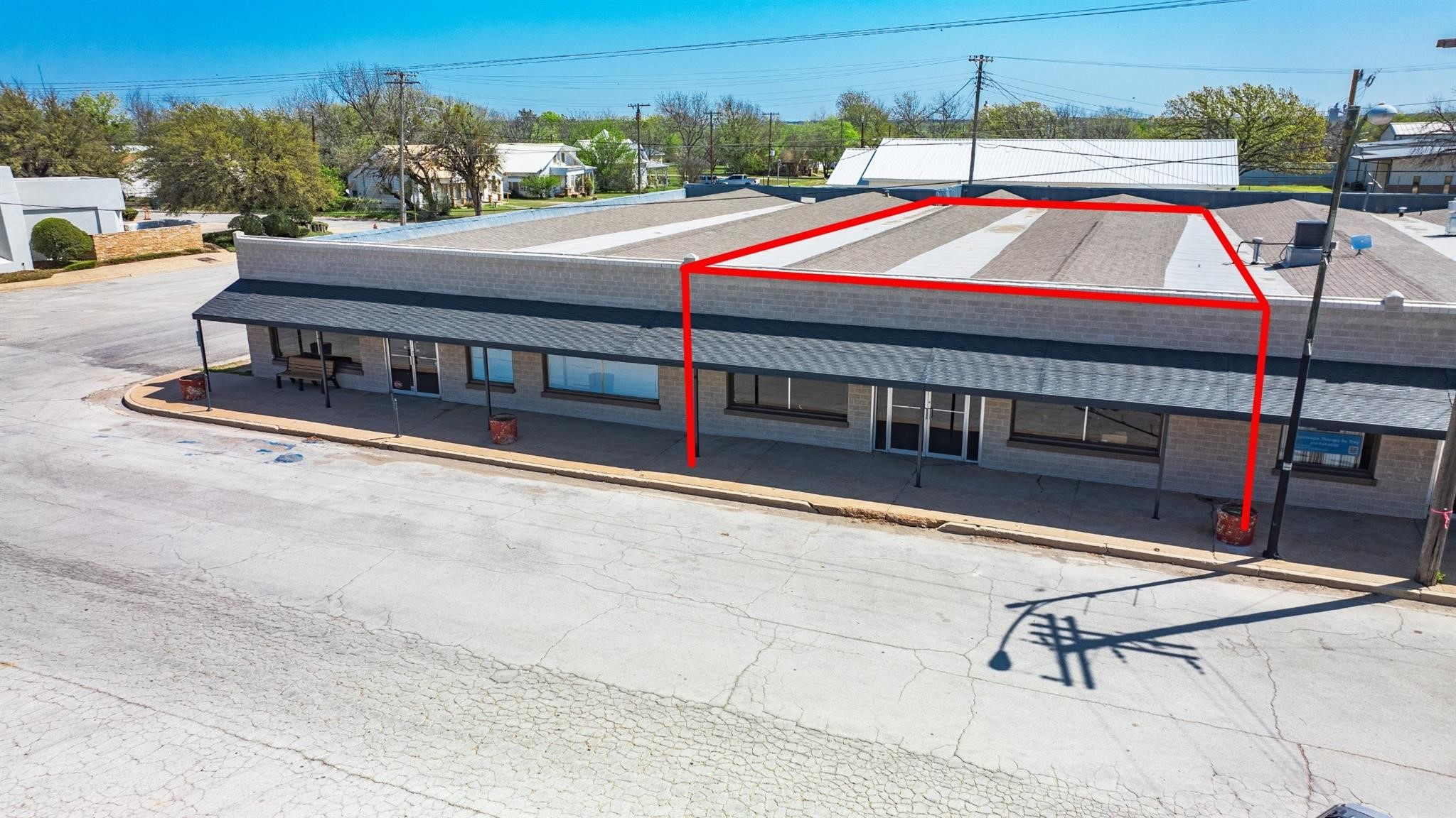 128 N North Church Street Jacksboro TX 76458