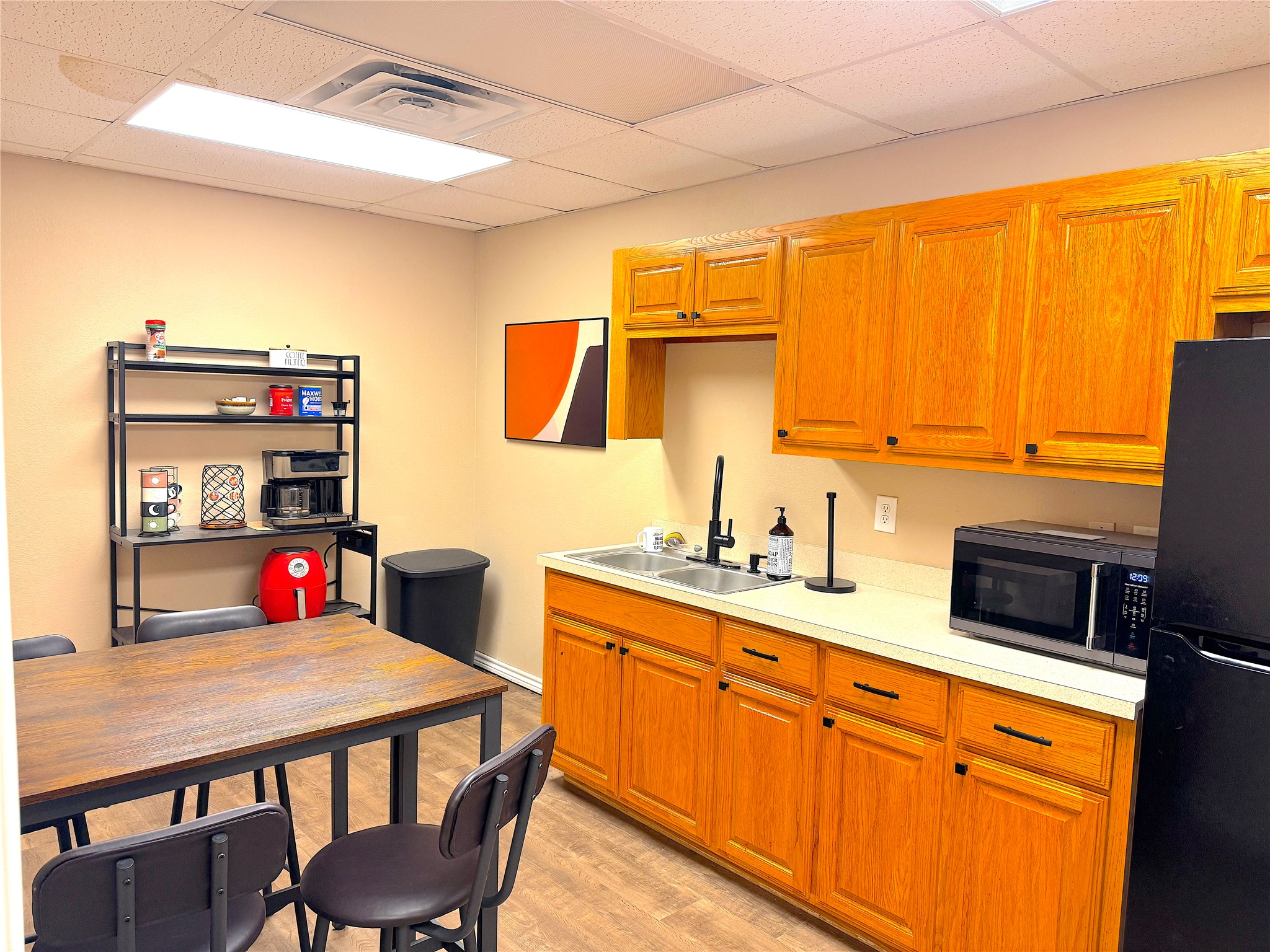 128 N North Church Street Jacksboro TX 76458