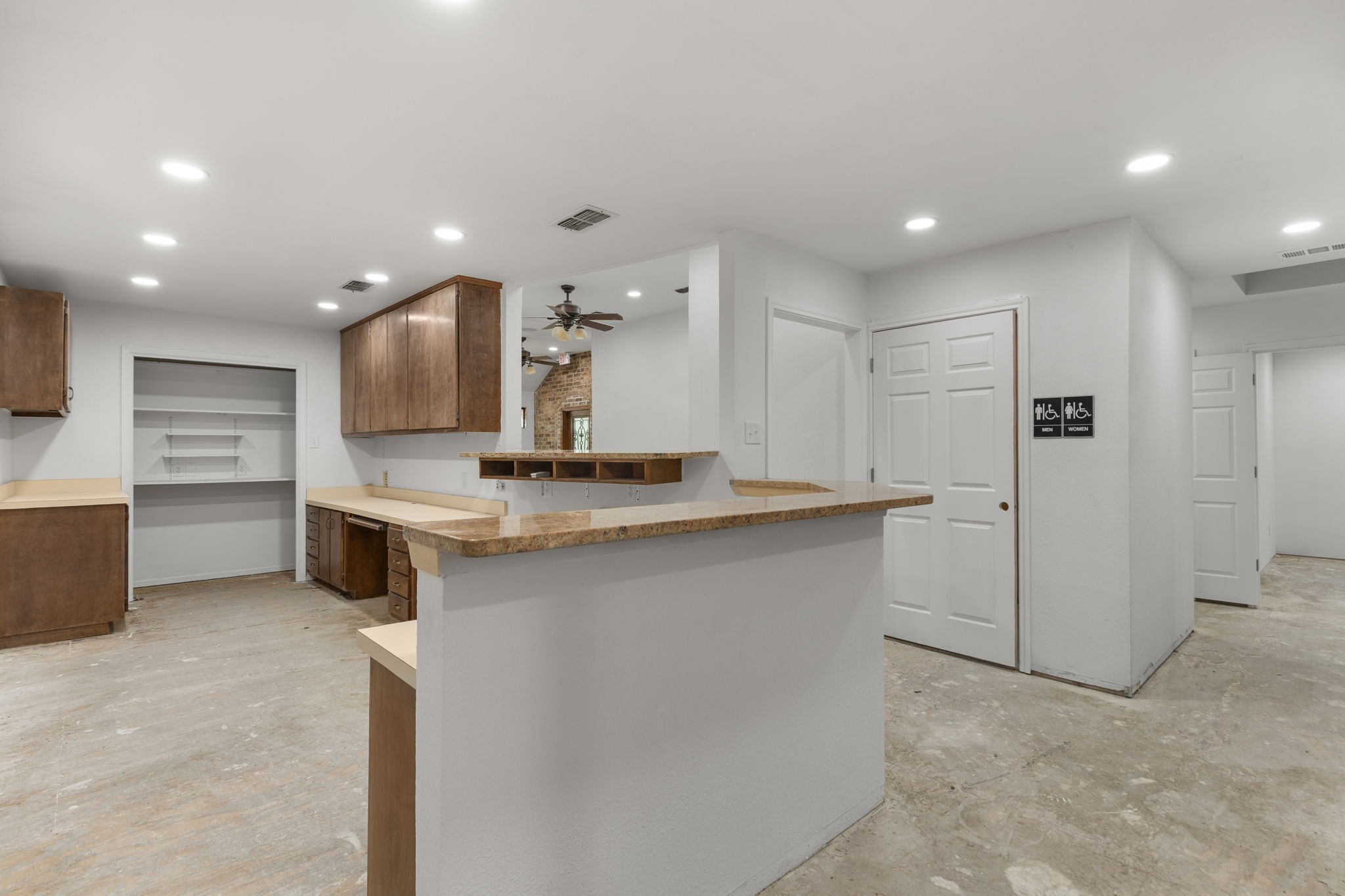 1317 East Graham TX 76450
