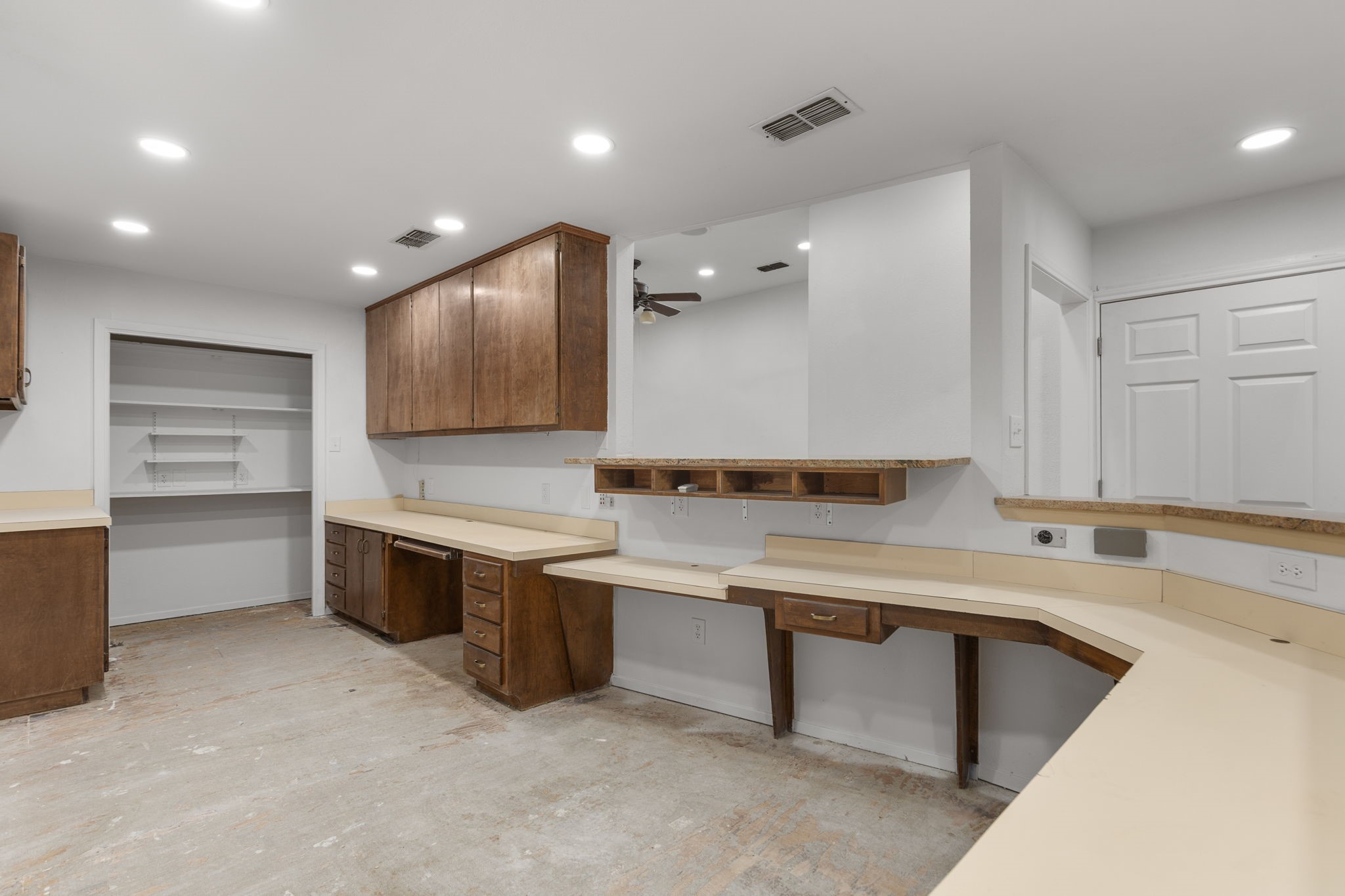 1317 East Graham TX 76450