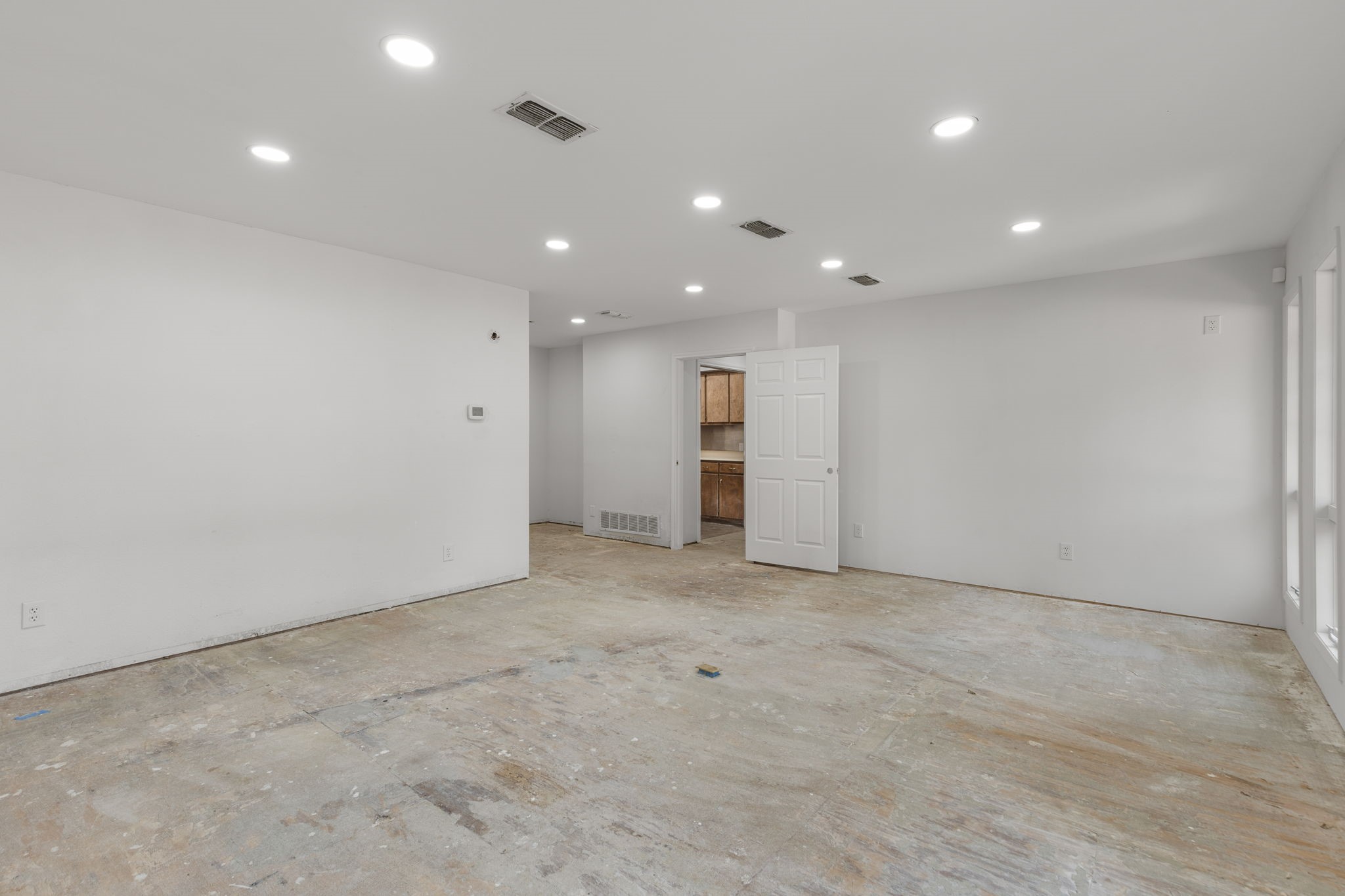 1317 East Graham TX 76450