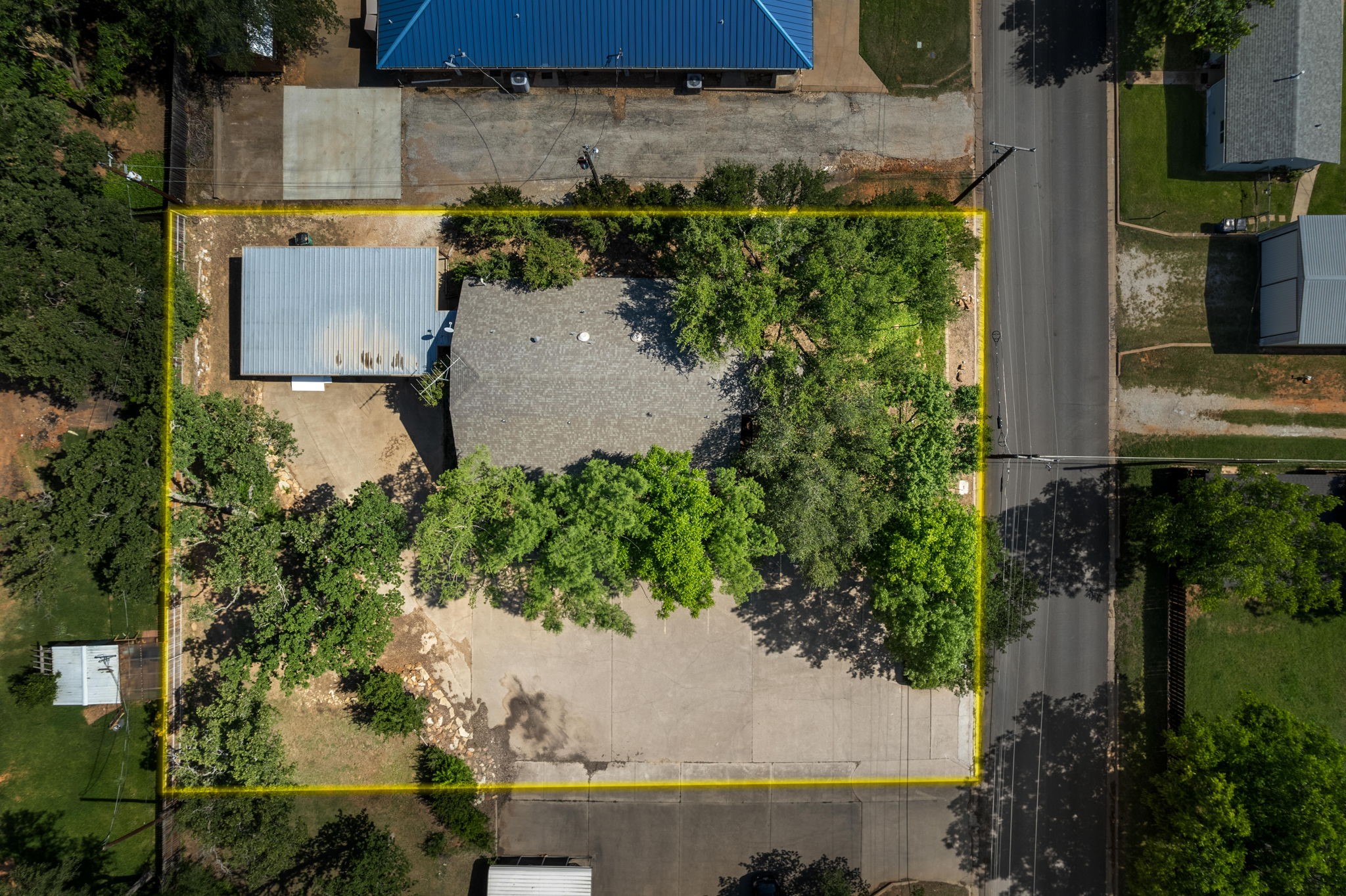 1317 East Graham TX 76450