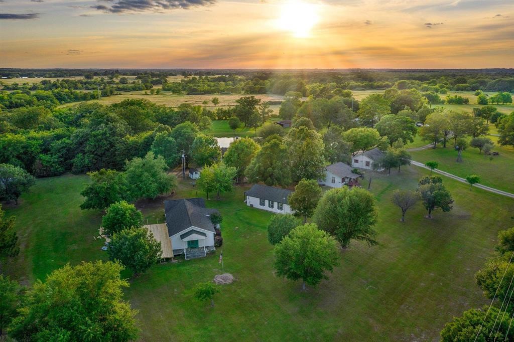 4588 Sh 110 Grand Saline TX 75140