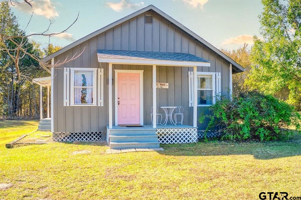 4588 Sh 110 Grand Saline TX 75140