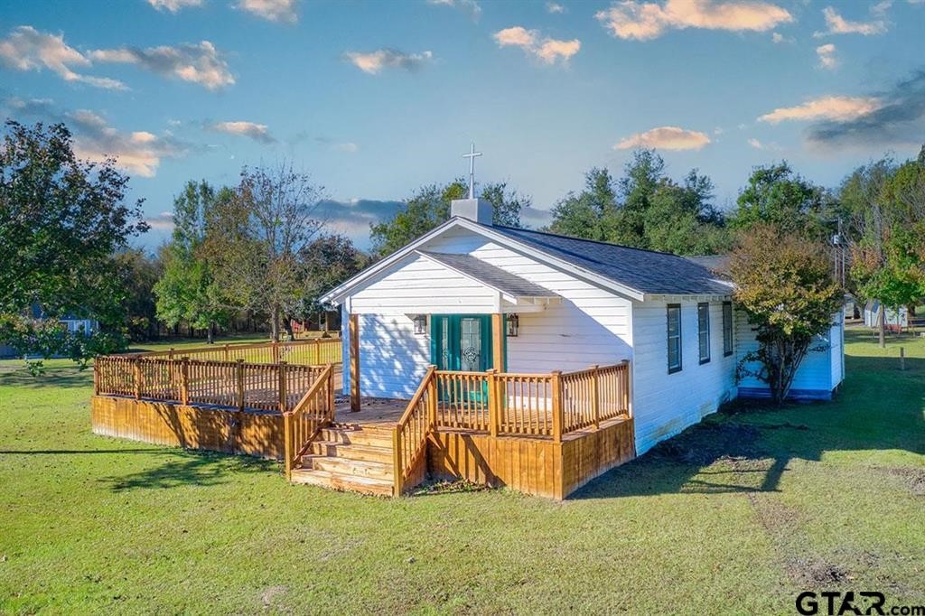 4588 Sh 110 Grand Saline TX 75140