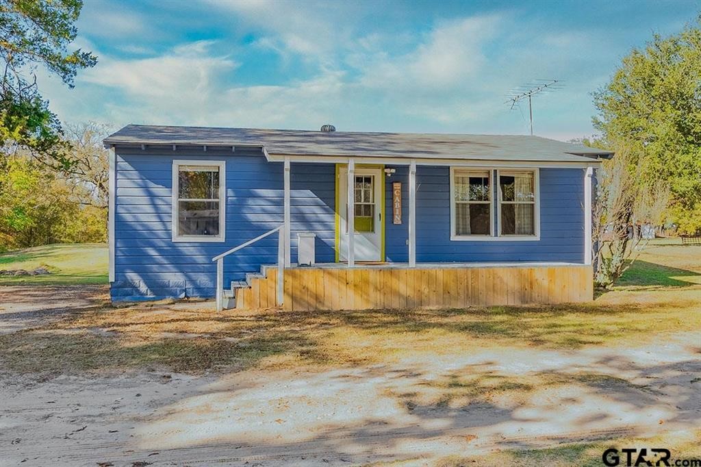 4588 Sh 110 Grand Saline TX 75140