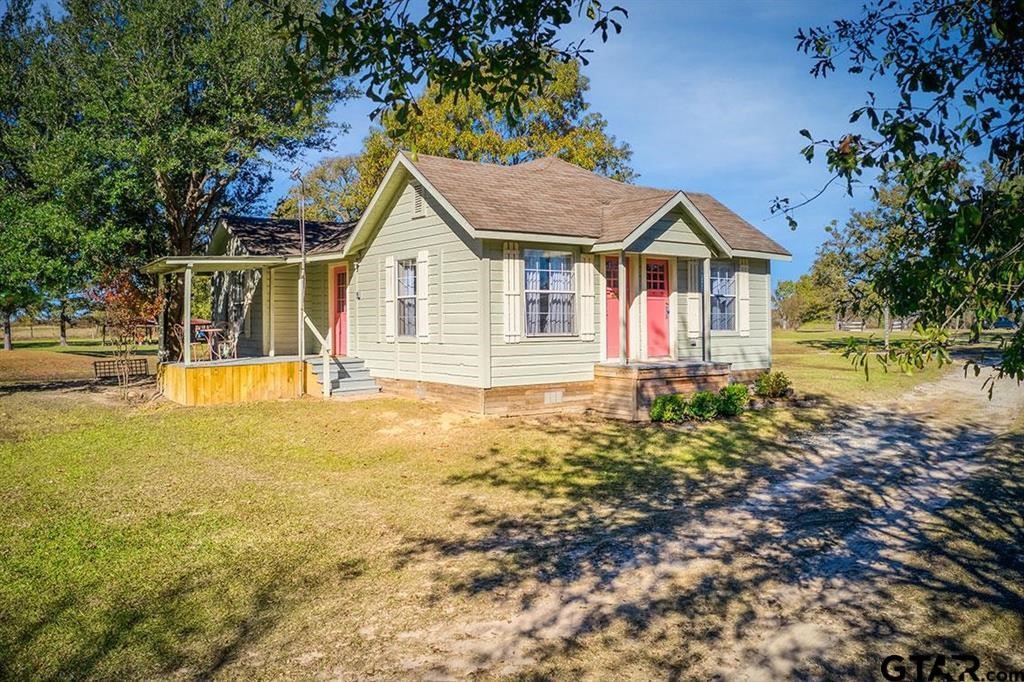 4588 Sh 110 Grand Saline TX 75140