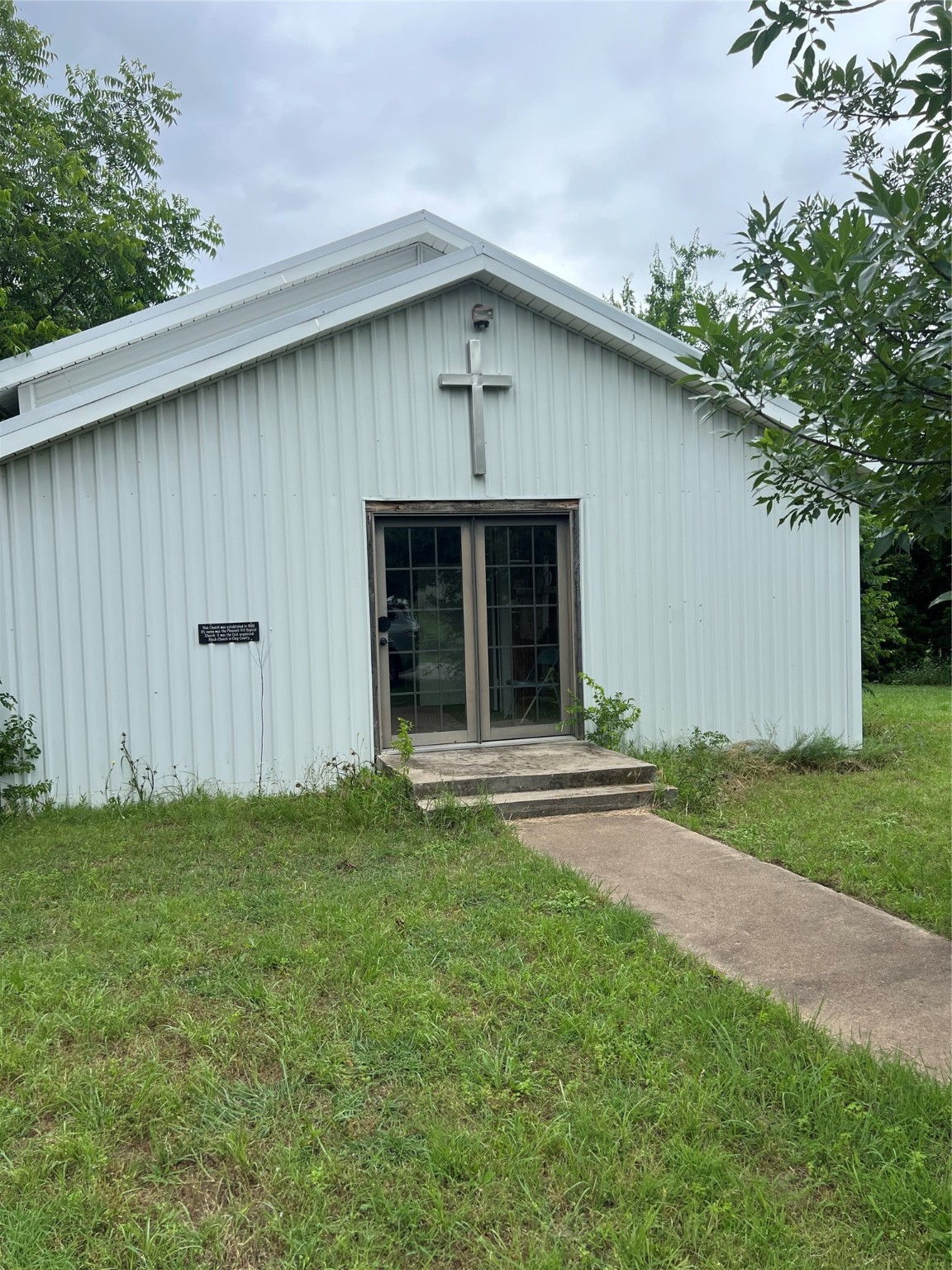 502 S California Henrietta TX 76365