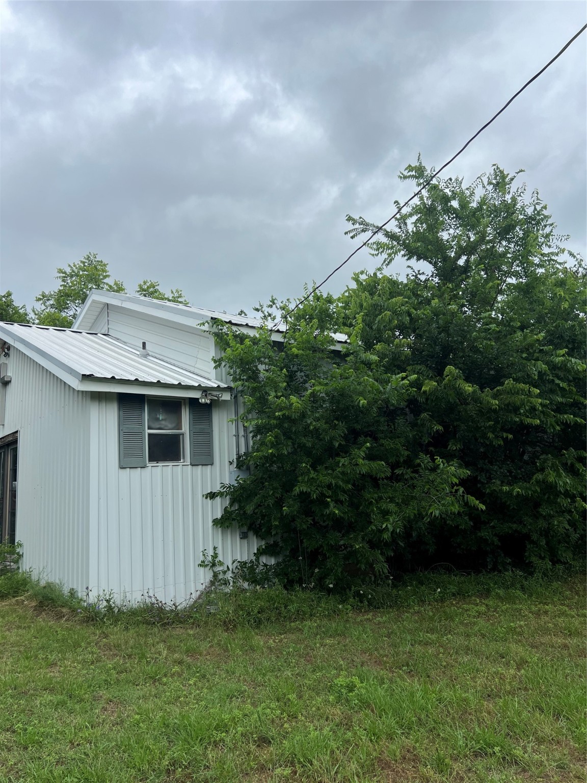 502 S California Henrietta TX 76365
