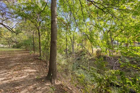 1009 W Interstate 20 Grand Prairie TX 75052