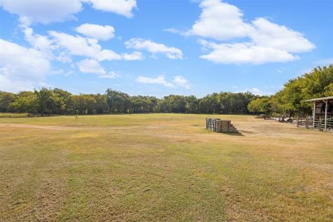 1009 W Interstate 20 Grand Prairie TX 75052