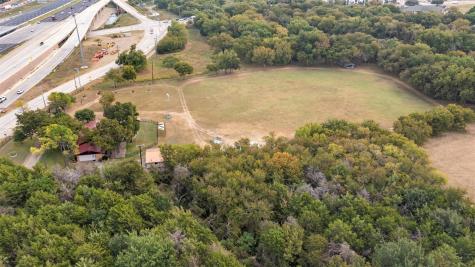 1009 W Interstate 20 Grand Prairie TX 75052