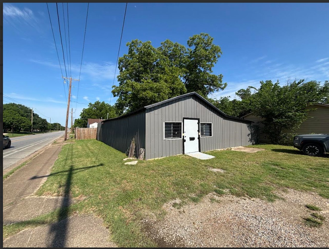 3501 S Henderson Street Fort Worth TX 76110