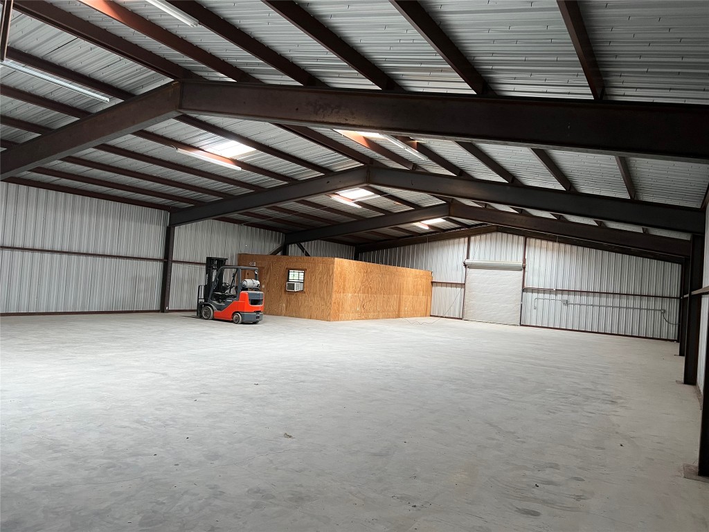 411 Lee Road Mineral Wells TX 76066