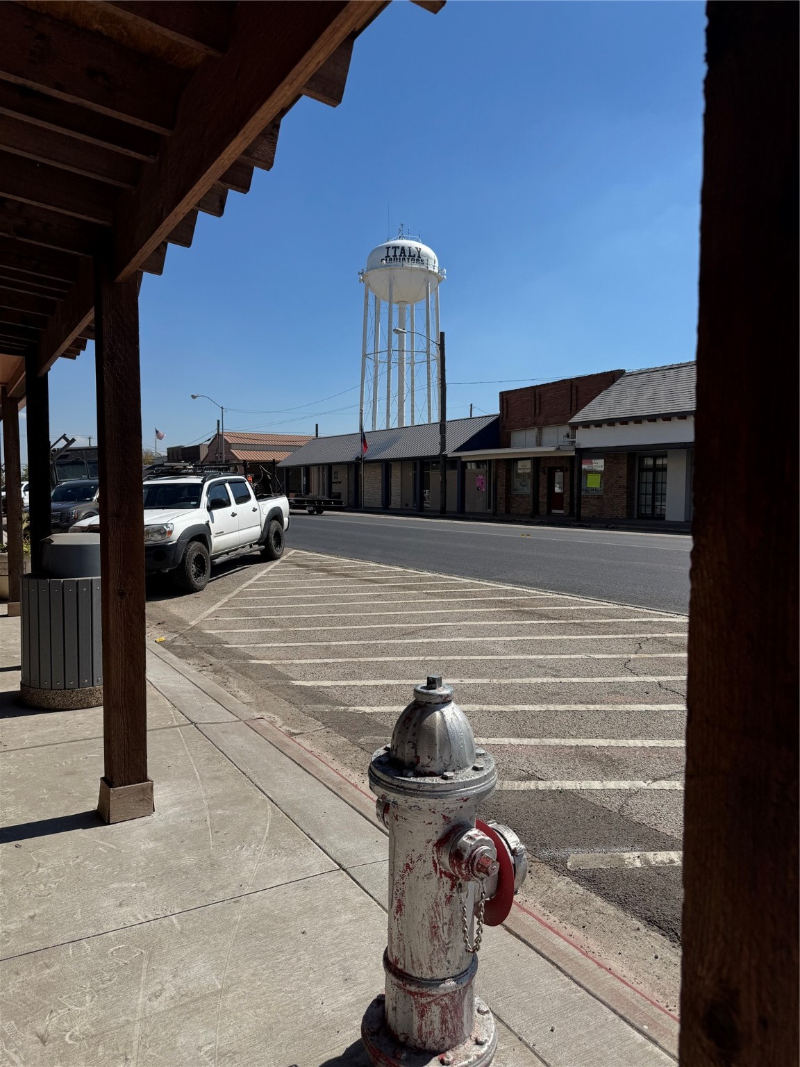 115 W Main Street Italy TX 76651