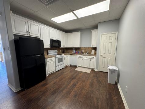 115 W Main Street Italy TX 76651