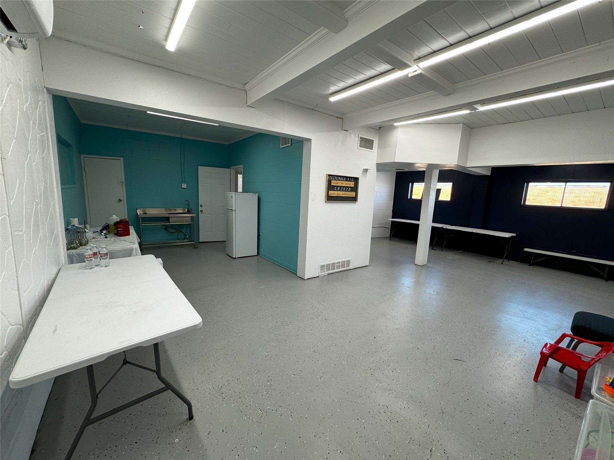 1321 E Berry Street Street Fort Worth TX 76119