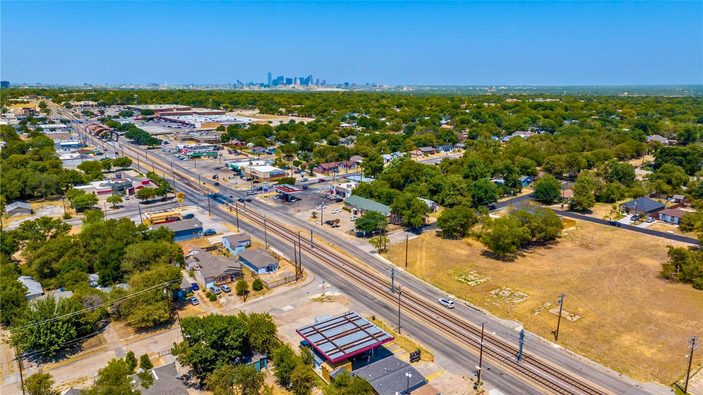 3701 Lancaster Road Dallas TX 75216