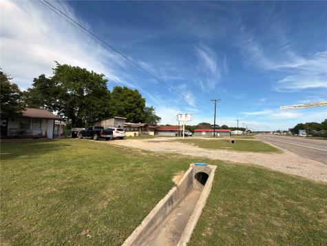 1116 E State Highway 276 West Tawakoni TX 75474