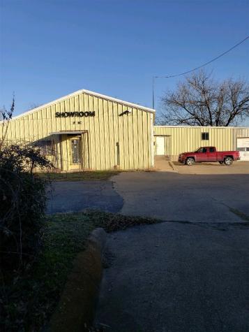 5399 Oak Street Fort Worth TX 76140