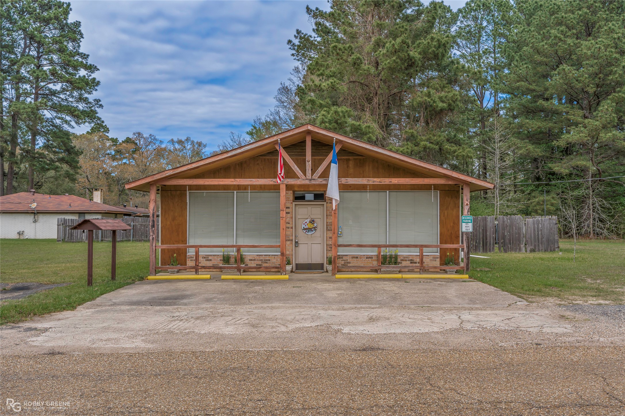 1104 Doctors Springhill LA 71075